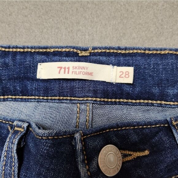 Women's Blue Jeans - Picture 5 of 14